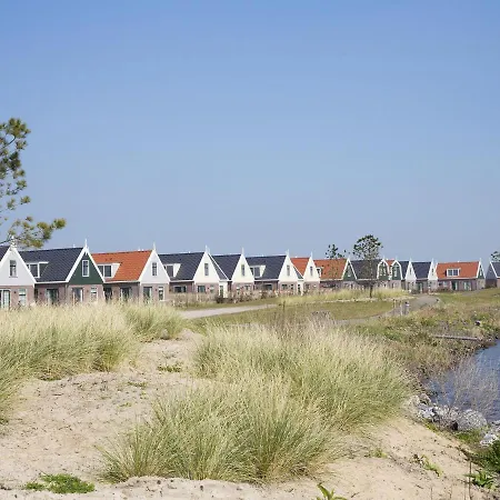Detached Holiday On The Markermeer, Near Amsterdam Holiday home Uitdam