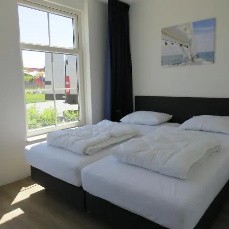 Detached Holiday On The Markermeer, Near Amsterdam Holiday home *